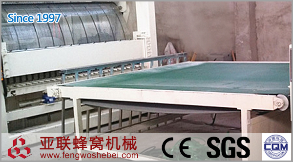 6-紙芯輸送機-600.jpg